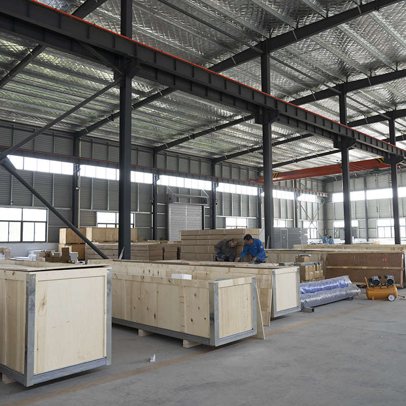 Hangar pliant coulissant