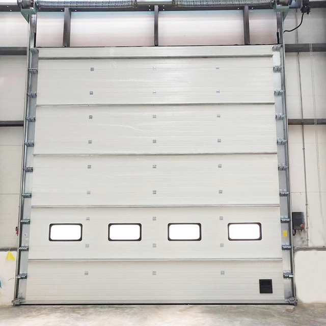 Porte sectionnelle industrielle